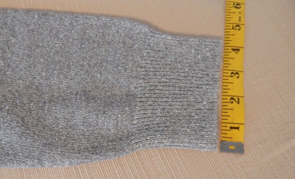 Women's Time And Tru V Neck Sequin Sweater GRAY Pullover Size XL (16-18) NWT - Picture 16 of 16